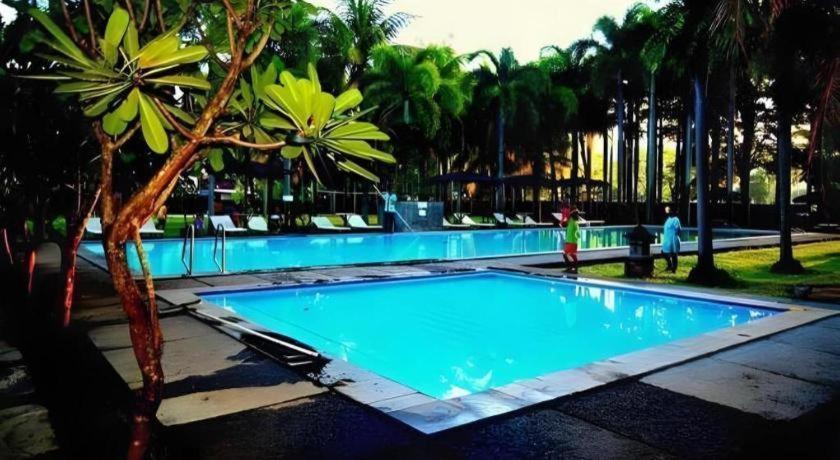 Augusta Pelabuhan Ratu Hotel Sukabumi Eksteriør bilde