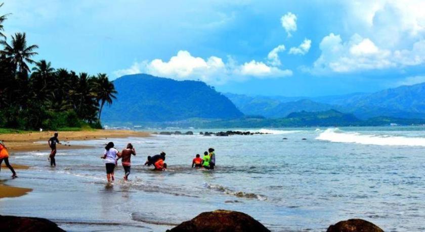 Augusta Pelabuhan Ratu Hotel Sukabumi Eksteriør bilde
